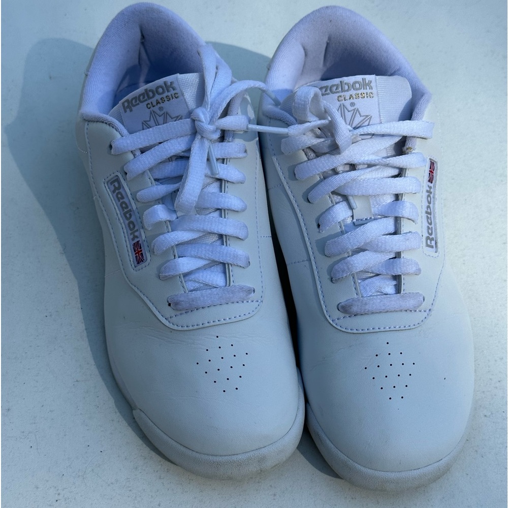 Womans Classic Reebok